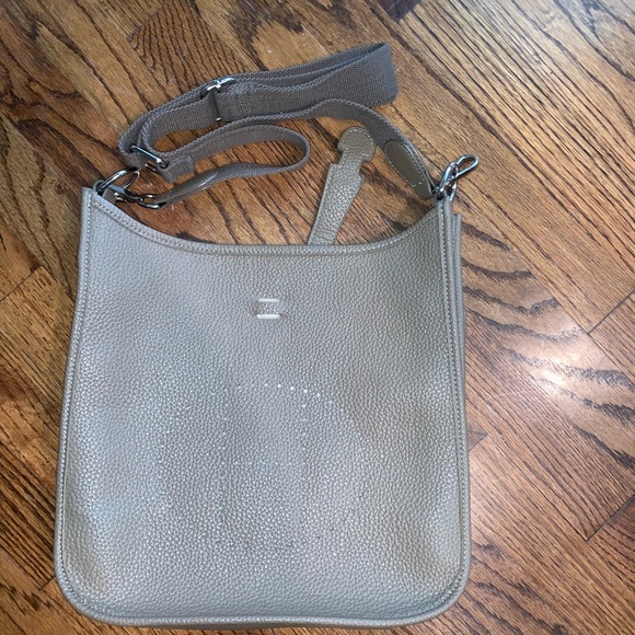 Crossbody - Picture 1 of 4